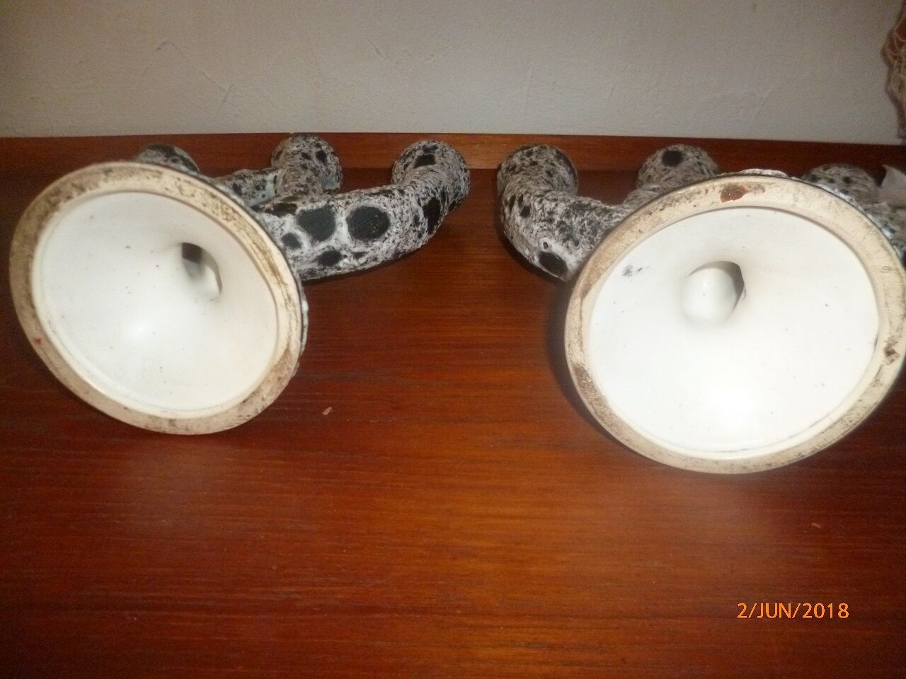 2 candlesticks lava lava 1960