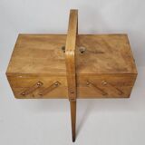 Wooden worker with spindle legs