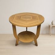 Table basse ronde en bois vintage avec étagère inférieure, 20e siècle