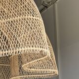 Immense rattan suspension in the shape of a flower, tulip, corolla H1m D1m50