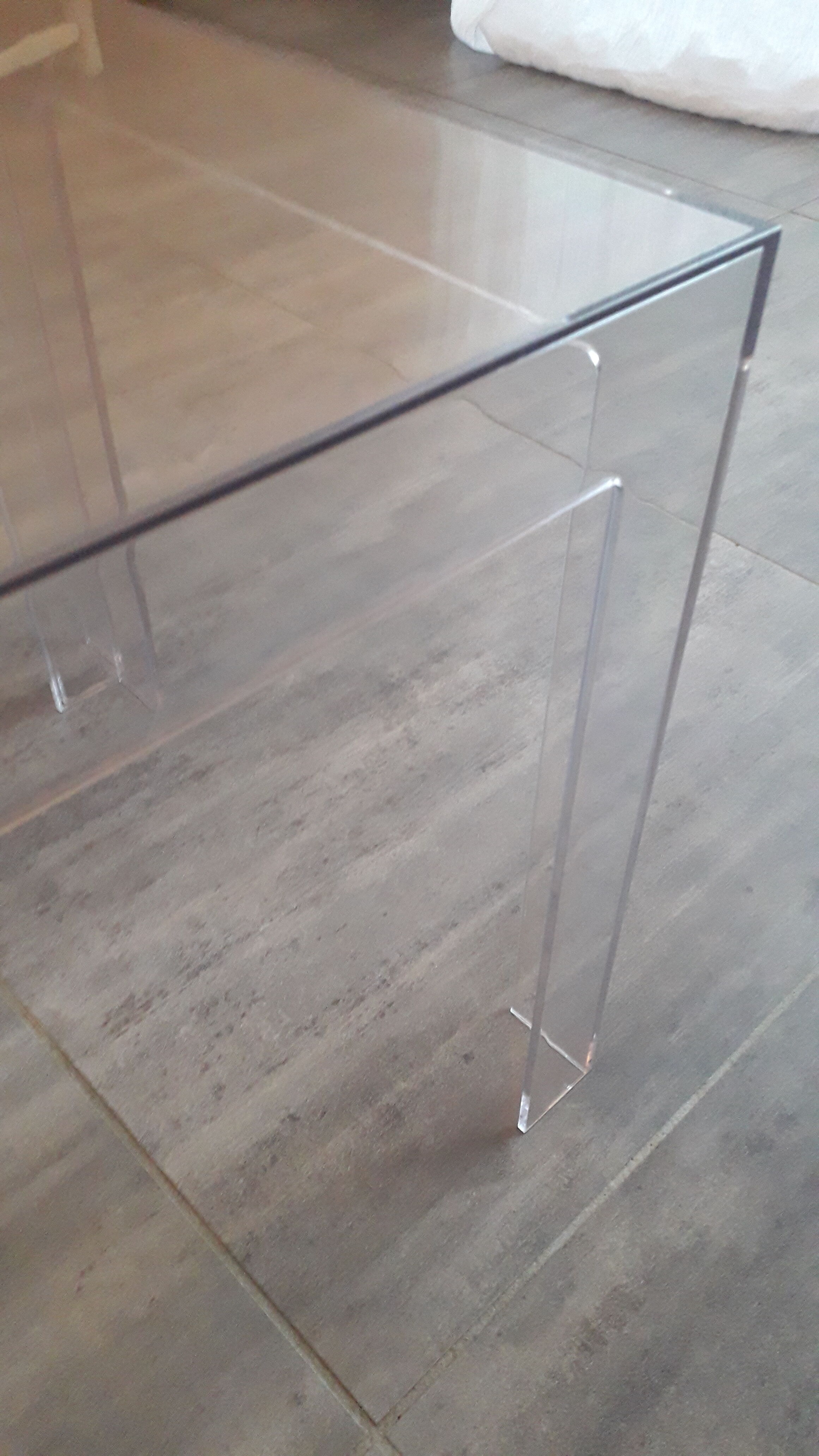 Jolly Kartell coffee table