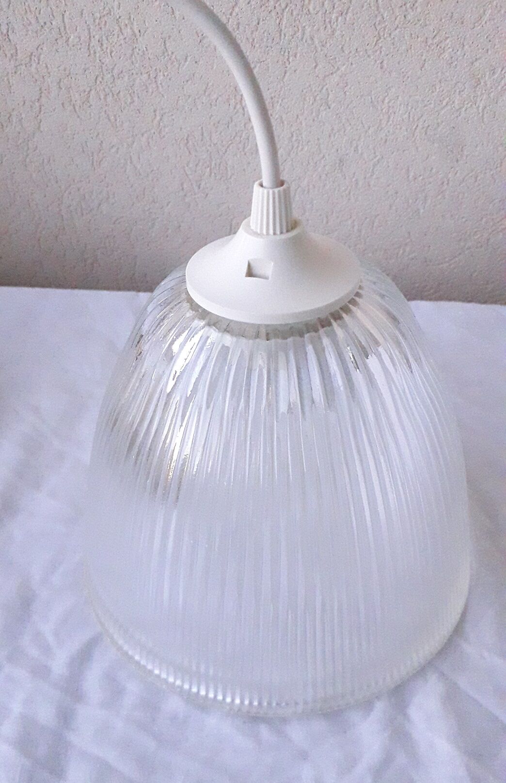 Holophane suspension
