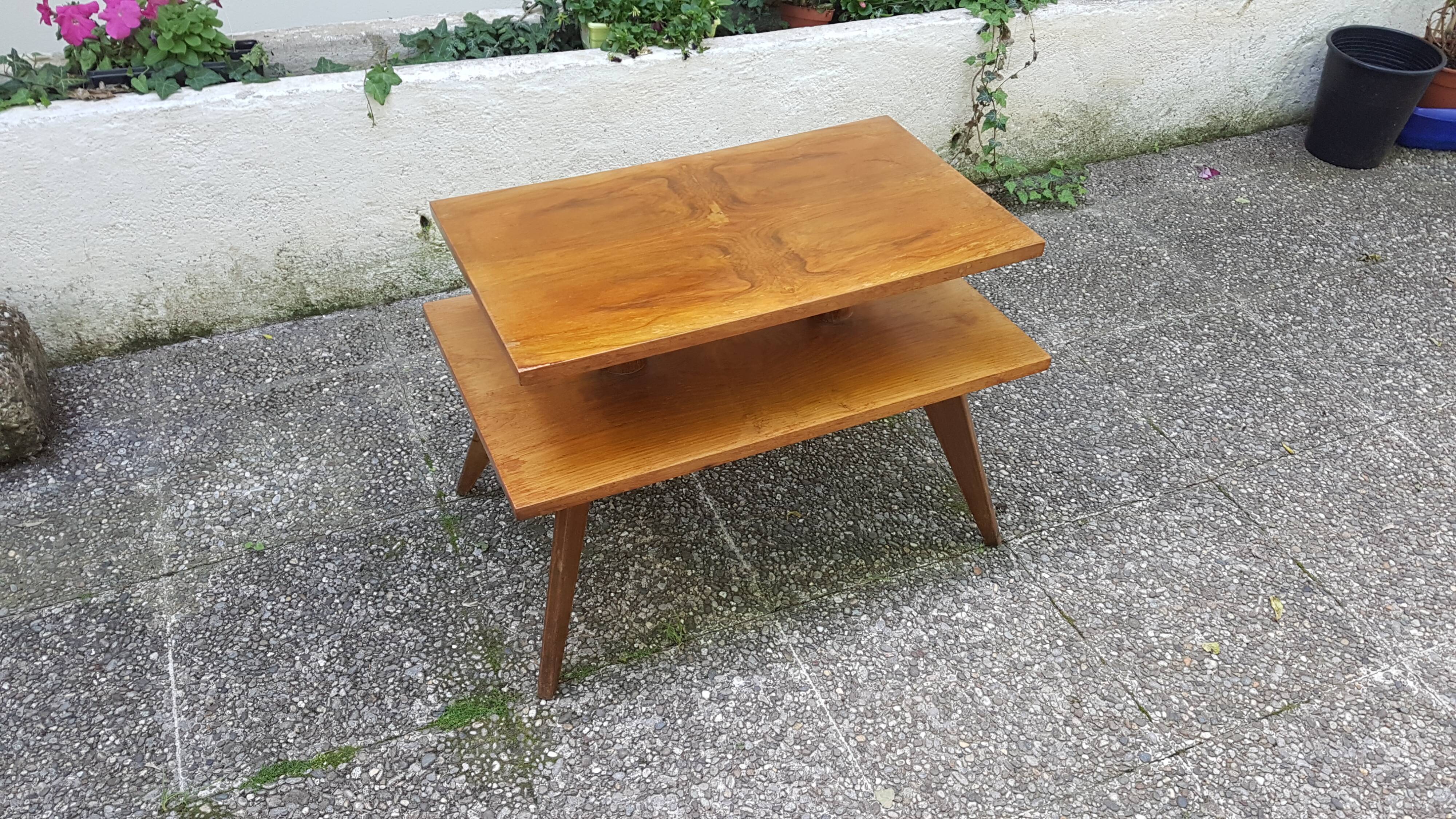 Table low legs compass double tray