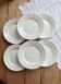 6 assiettes plates vintage en faïence blanche – décor fleurs de lys bleu