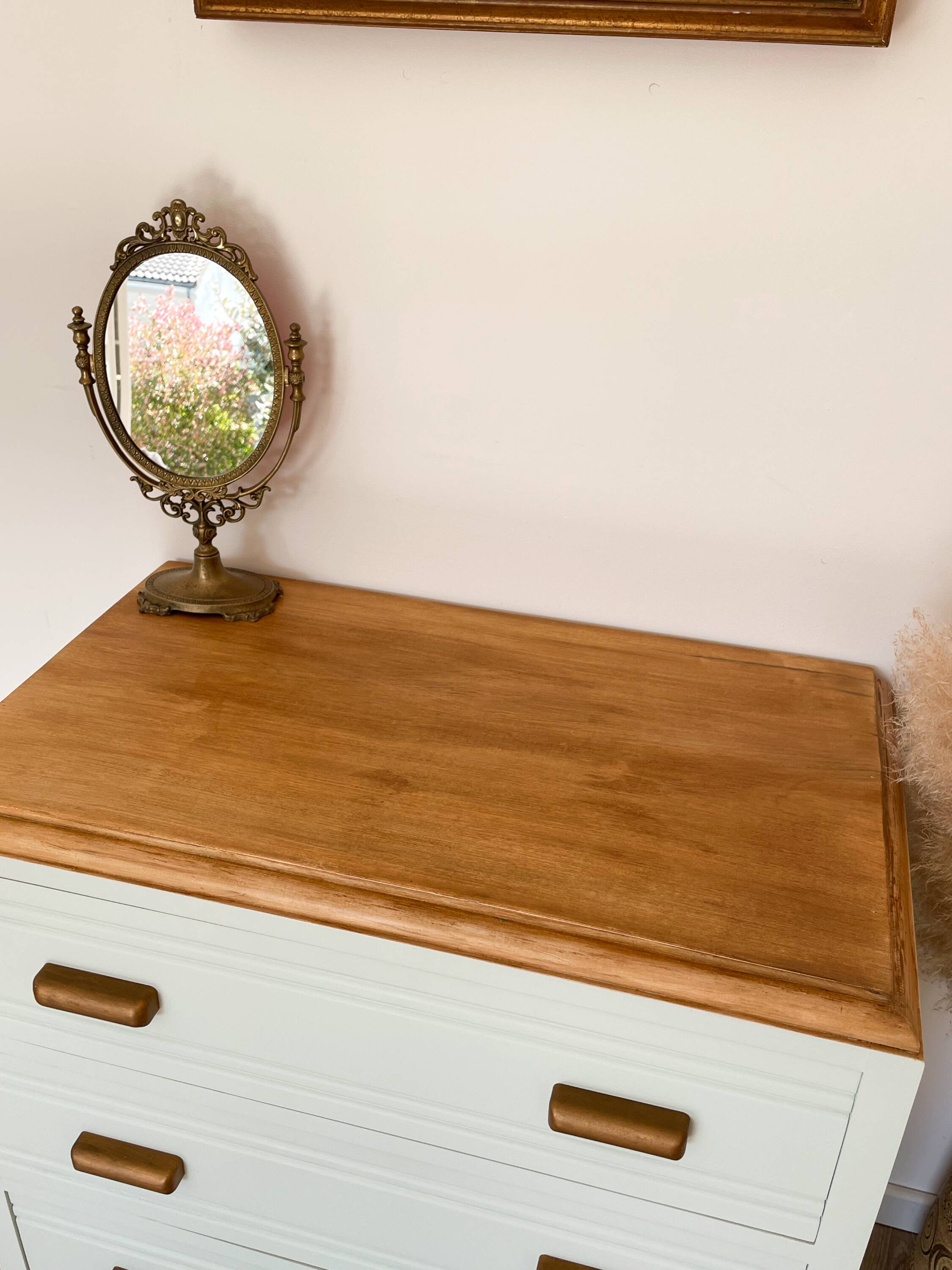 Art Deco chest of drawers