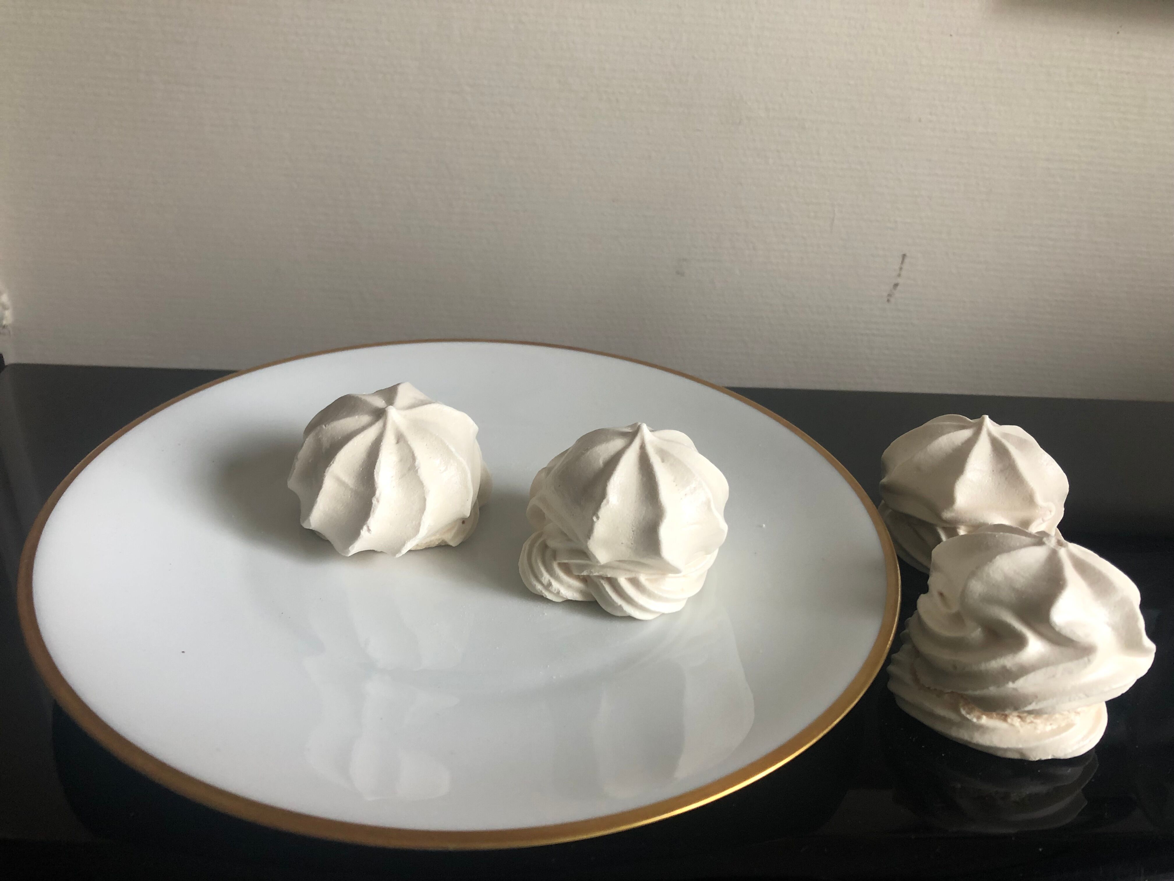 10 dessert plates - Limoges Chastagner porcelain