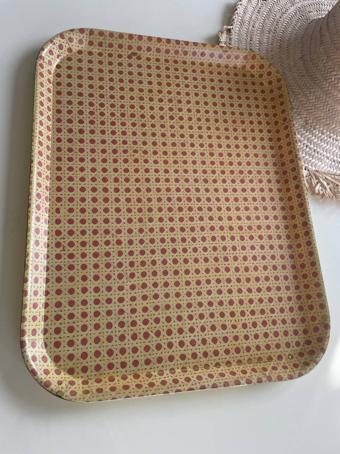 70s tray in fiberglass imitation rattan