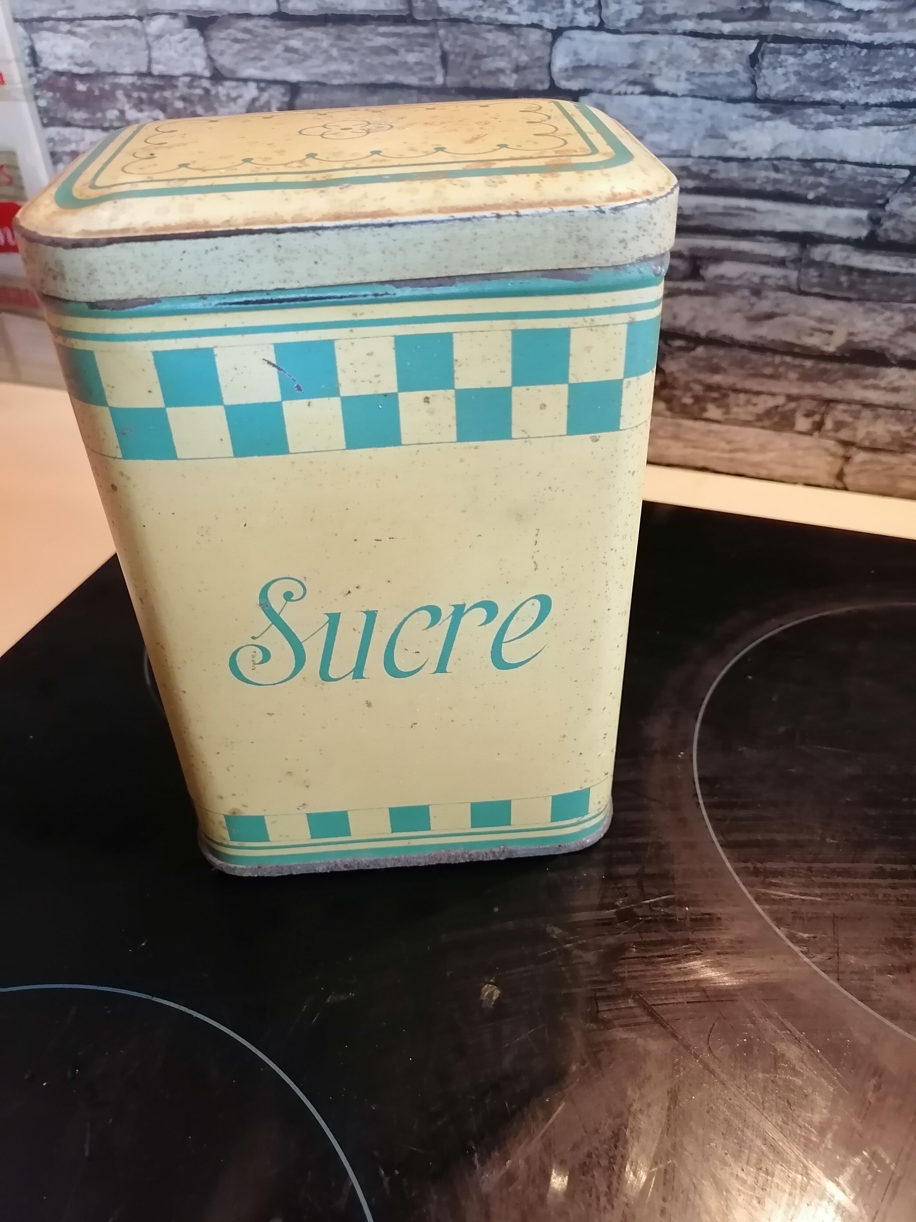 Box tolee spices flour kitchen 1900