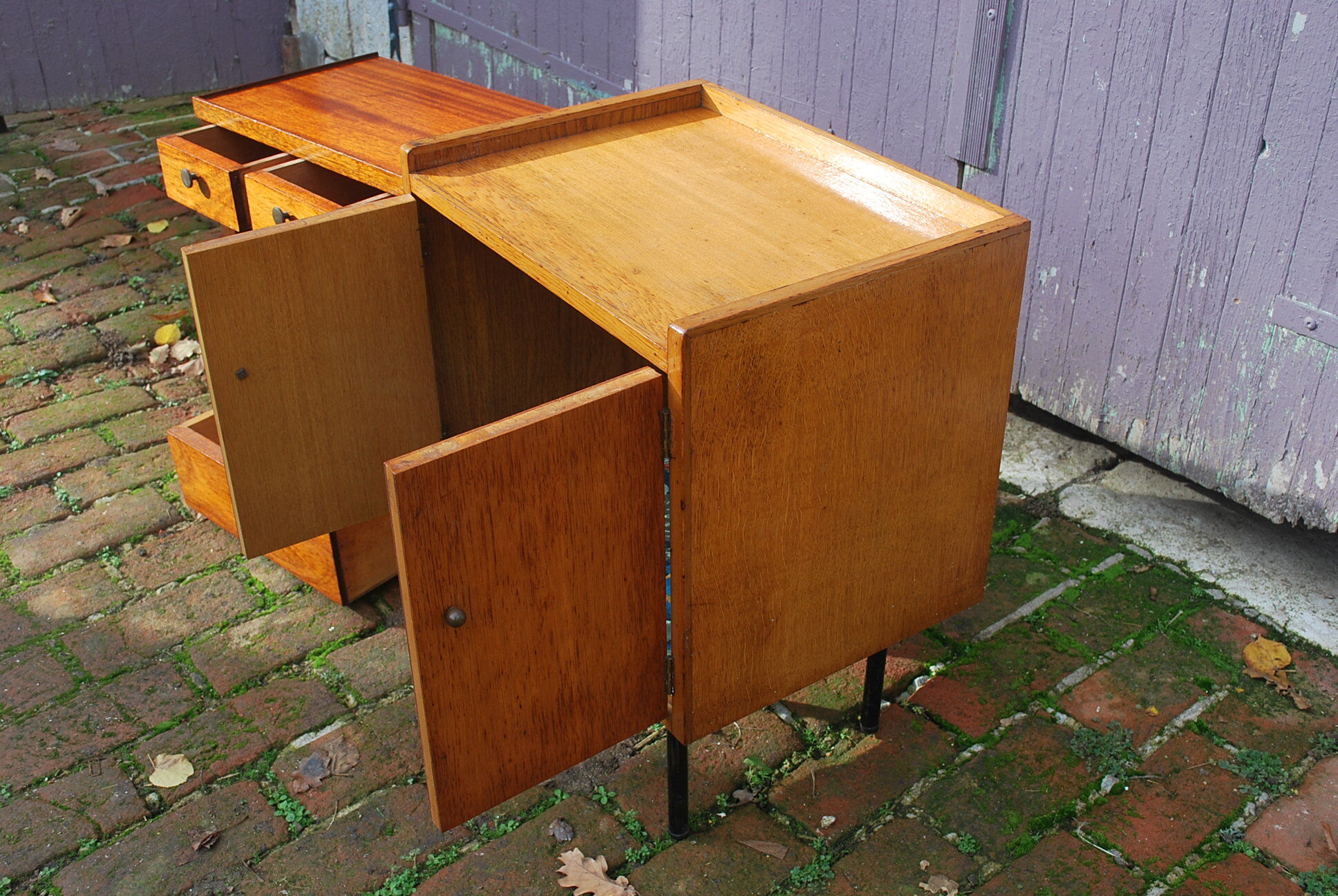 Duo of bedside of the 60s