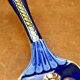 Antique Gien Renaissance cake shovel, blue background, 1941/1950