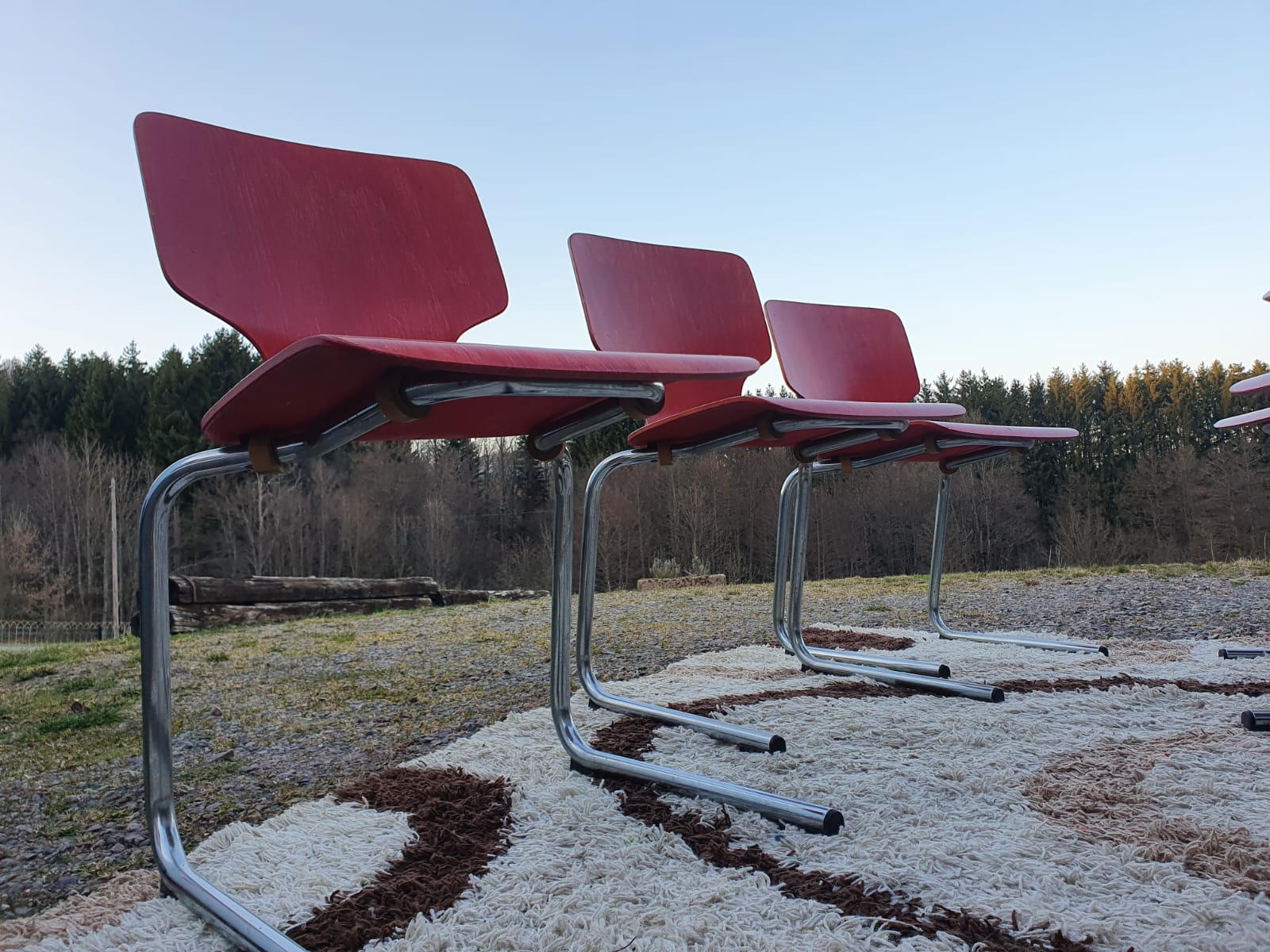 Set of 6 stackable chairs Pagholz