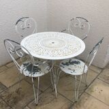 Wrought iron garden lounge