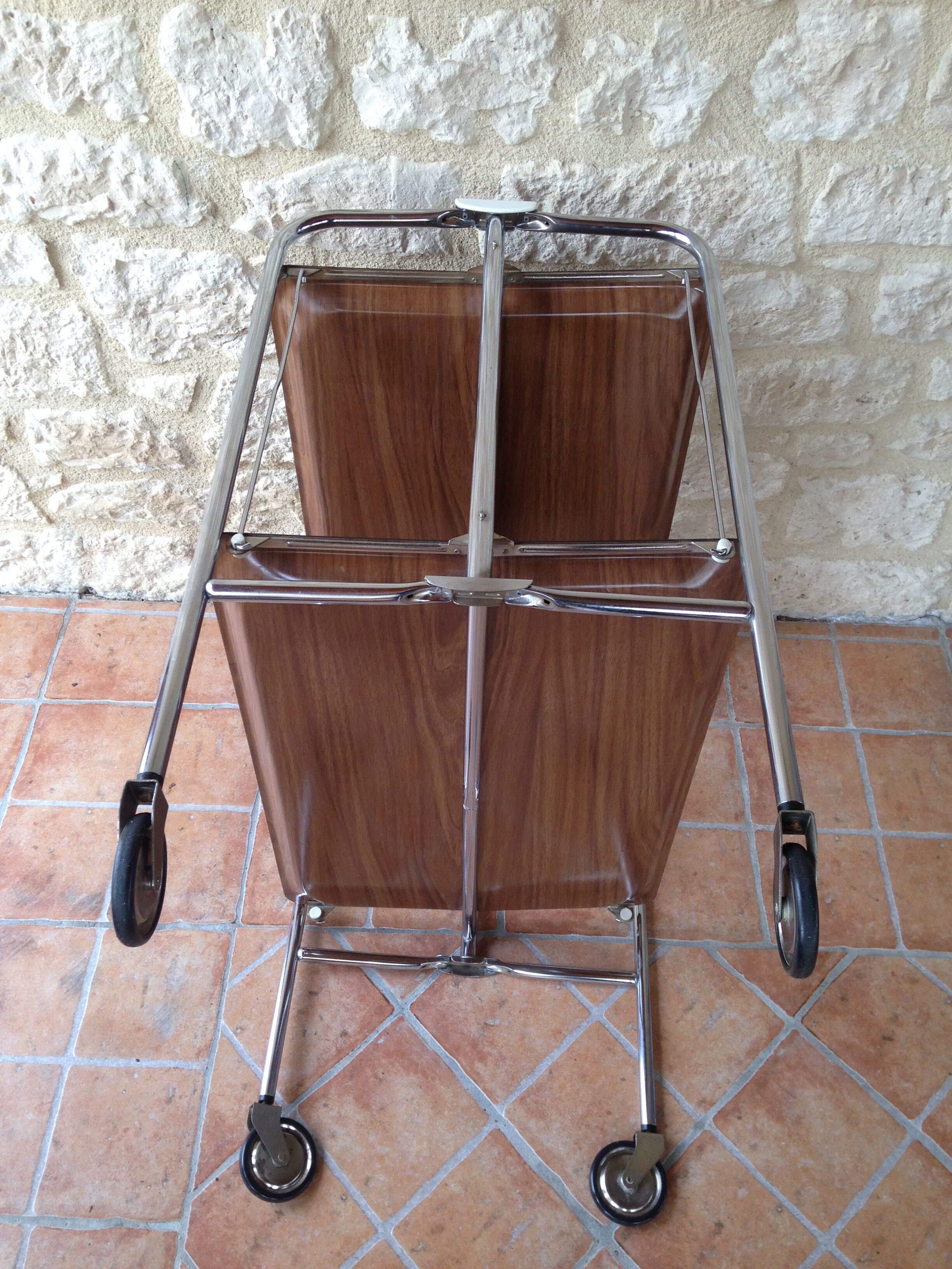 Serving table in formica 60/70