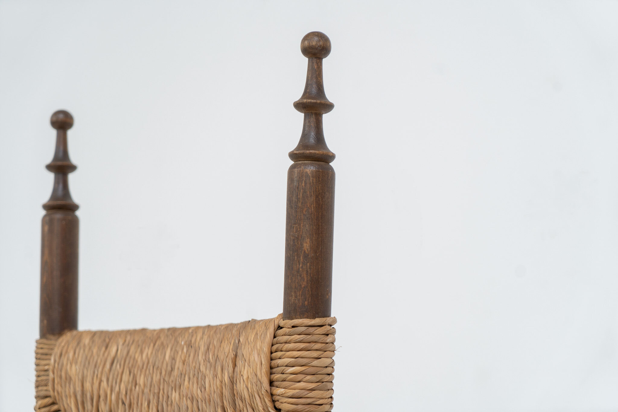 Chaise latérale espagnole vintage