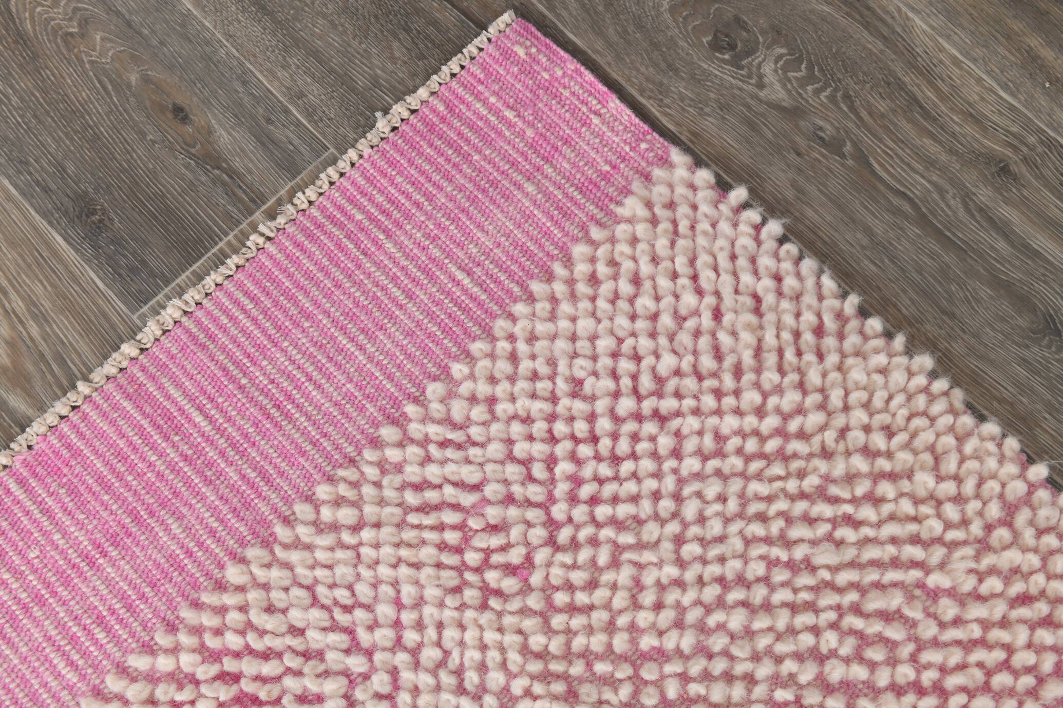 4x7 Shades Of Pink & Beige Handmade Wool Vintage Rug, 129x220Cm SK 34944