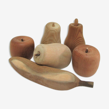 Six vintage patinated wood fruits