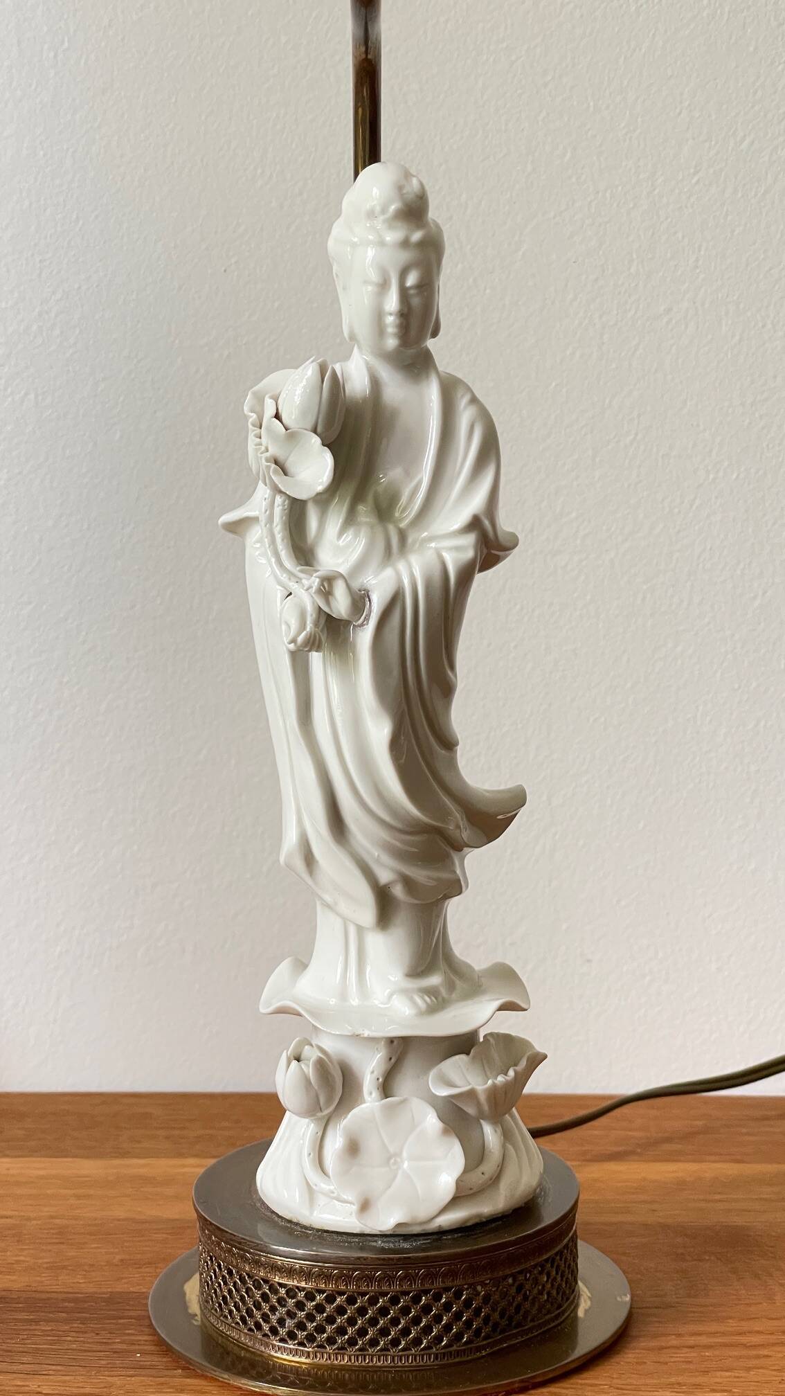 Early 20th Century Chinese Porcelain Lamp