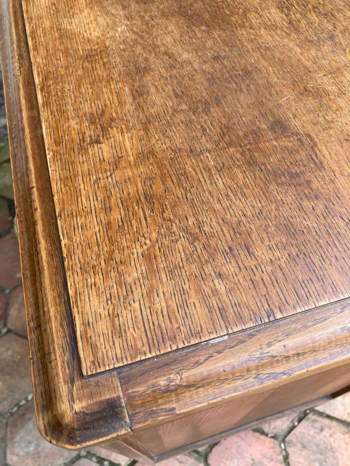 Antique Art Deco style chest of drawers