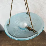 Suspension Art Déco en verre moulé bleu