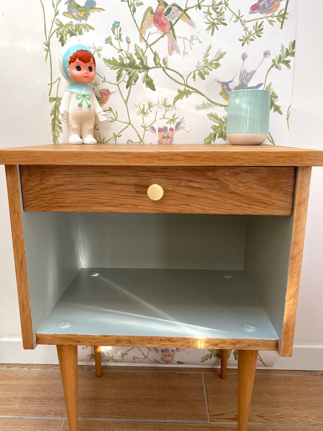 Vintage mizzle bedside table