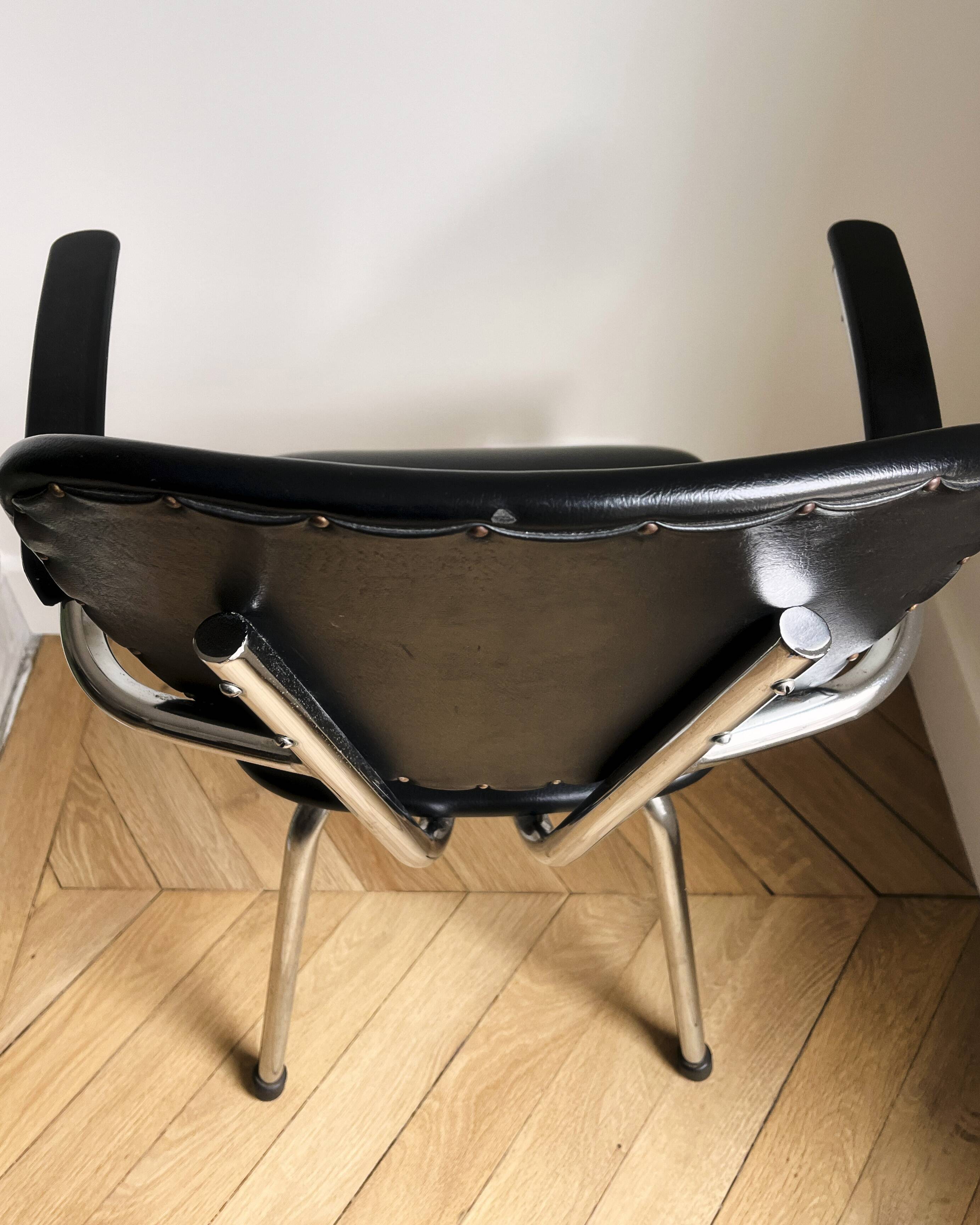Chaise Tubax vintage 1950