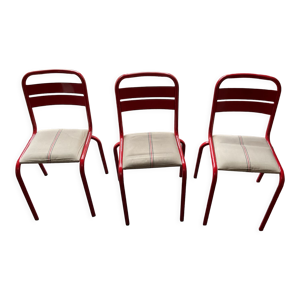 Lot de chaises en métal