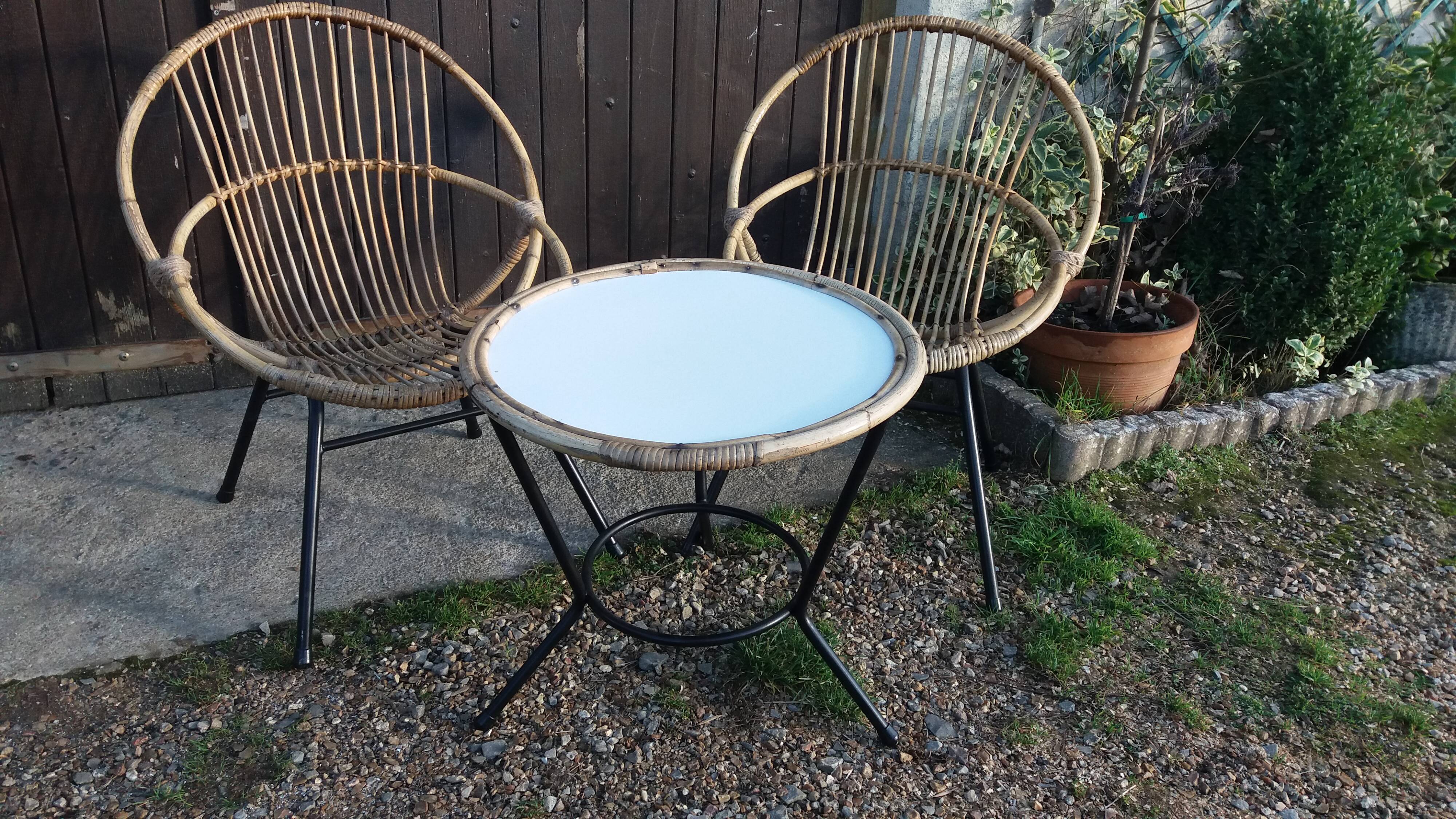 Vintage rattan lounge set