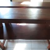 Table with solid acacia benches