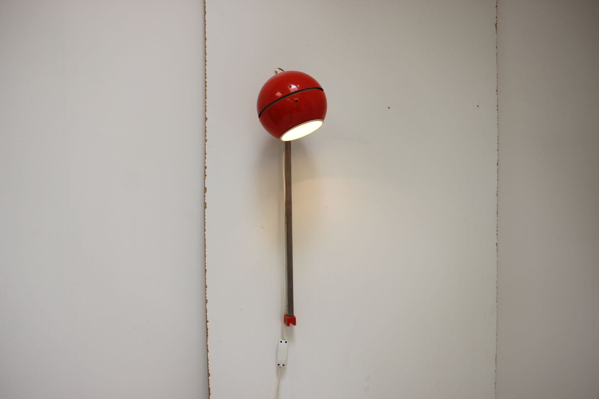1970s  space age wall lamp