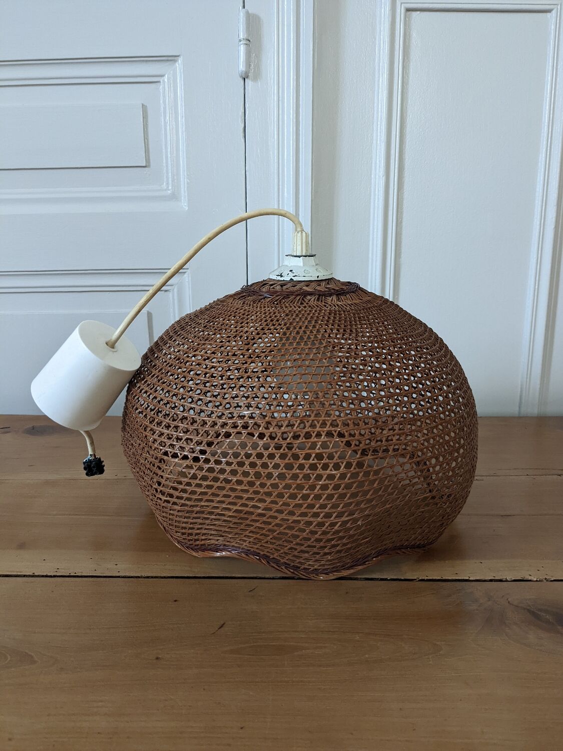 Vintage wicker pendant lamp