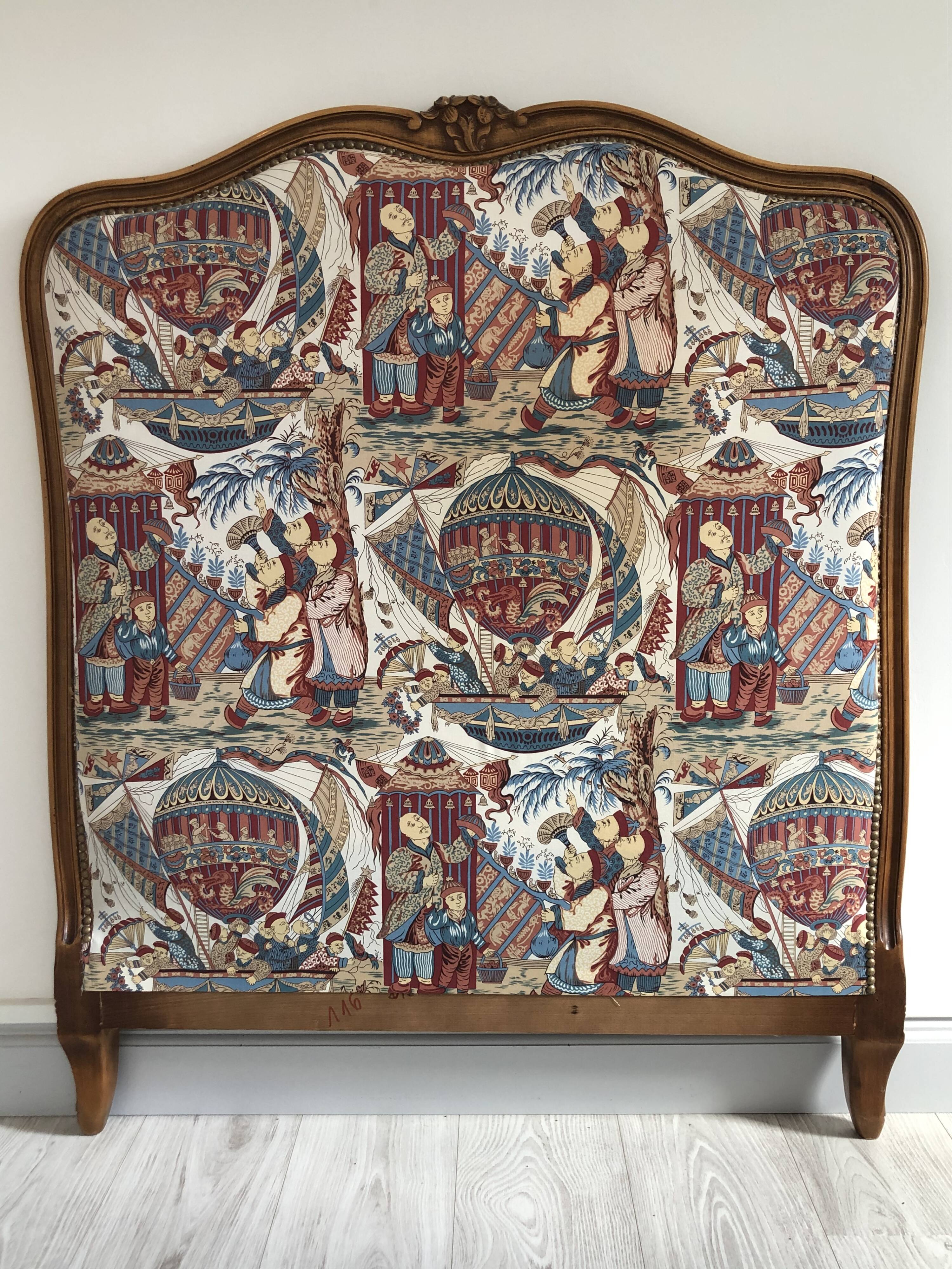 Chinese-decorated headboard