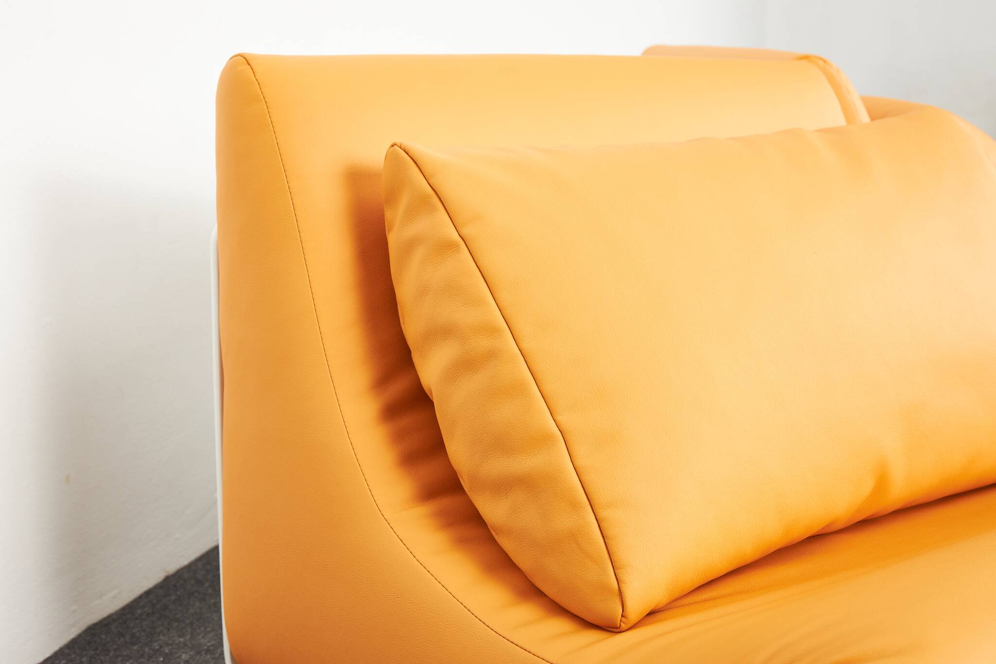 Space Age Orbis lounge chairs by Luigi Colani for CORE 1970s