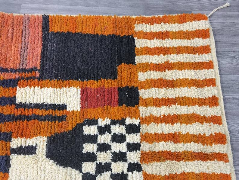 Unique orange Moroccan rug, 150/250cm