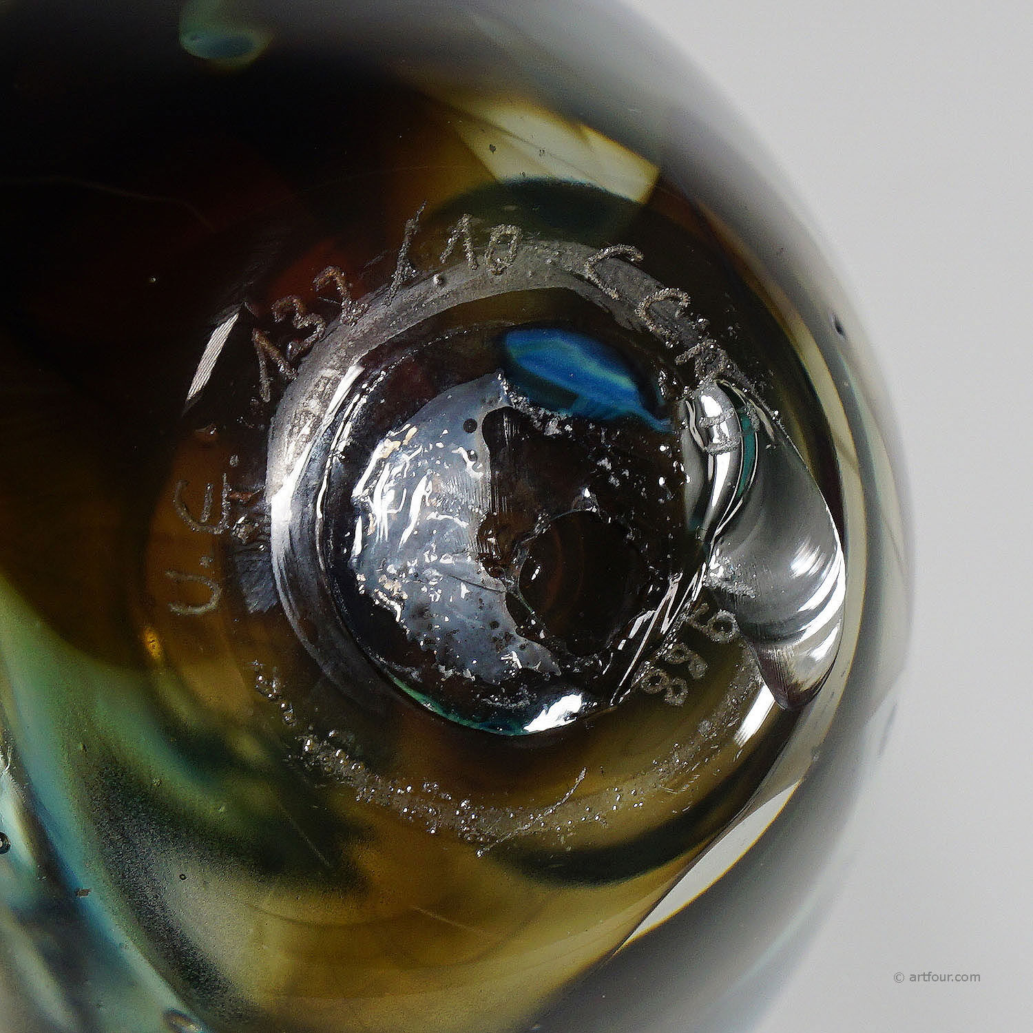 Vintage studio glass designed by the German artist Udo Edelmann 1988.