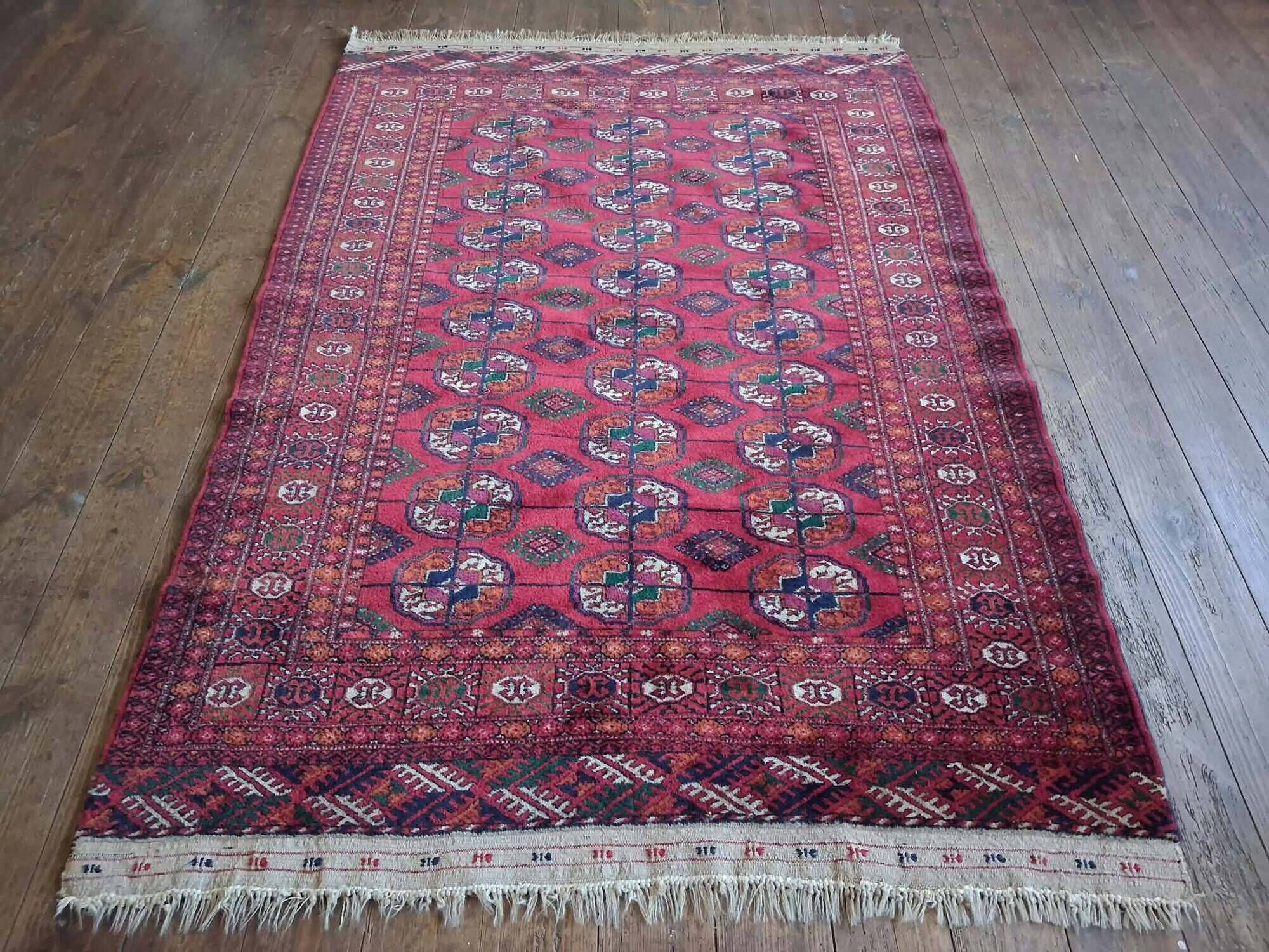 Tapis Boukhara Turkmène fait main 178x120cm