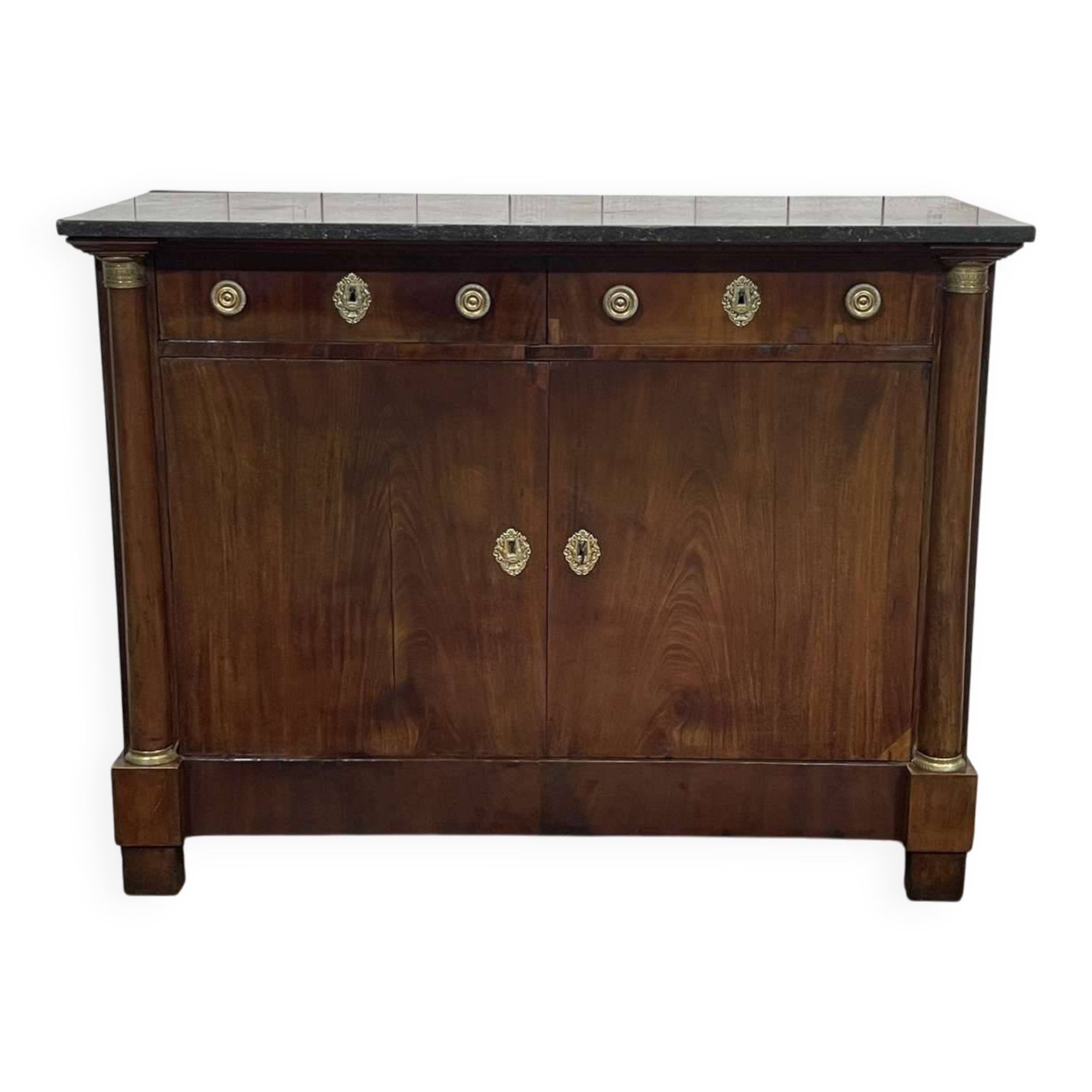 Buffet Empire début XIXème en acajou et dessus marbre noir