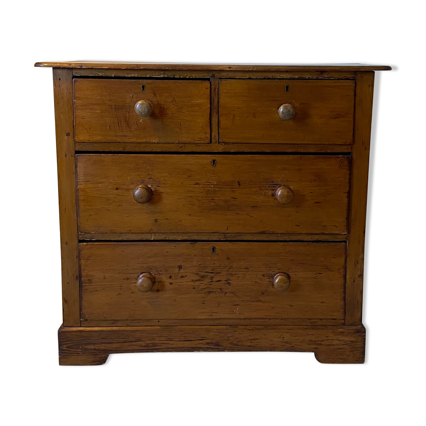English pine chest of drawers early twentieth century