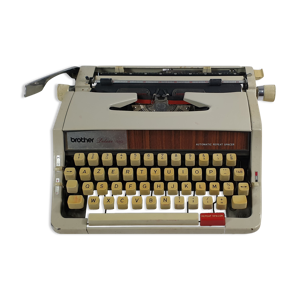 Machine à écrire vintage brother