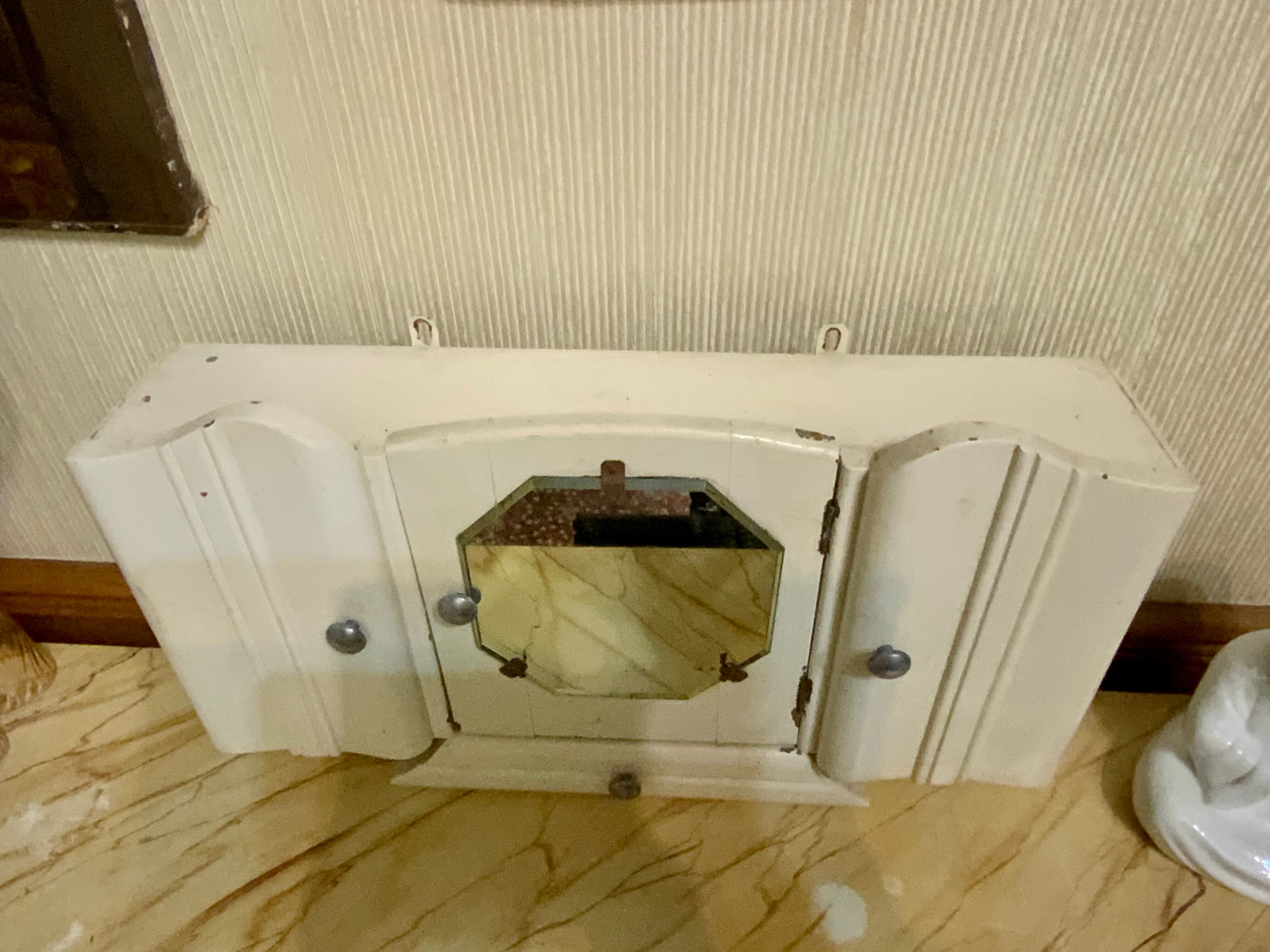Art Deco toilet cabinet