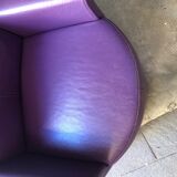 Steiner Bagatelle model armchair in purple leather