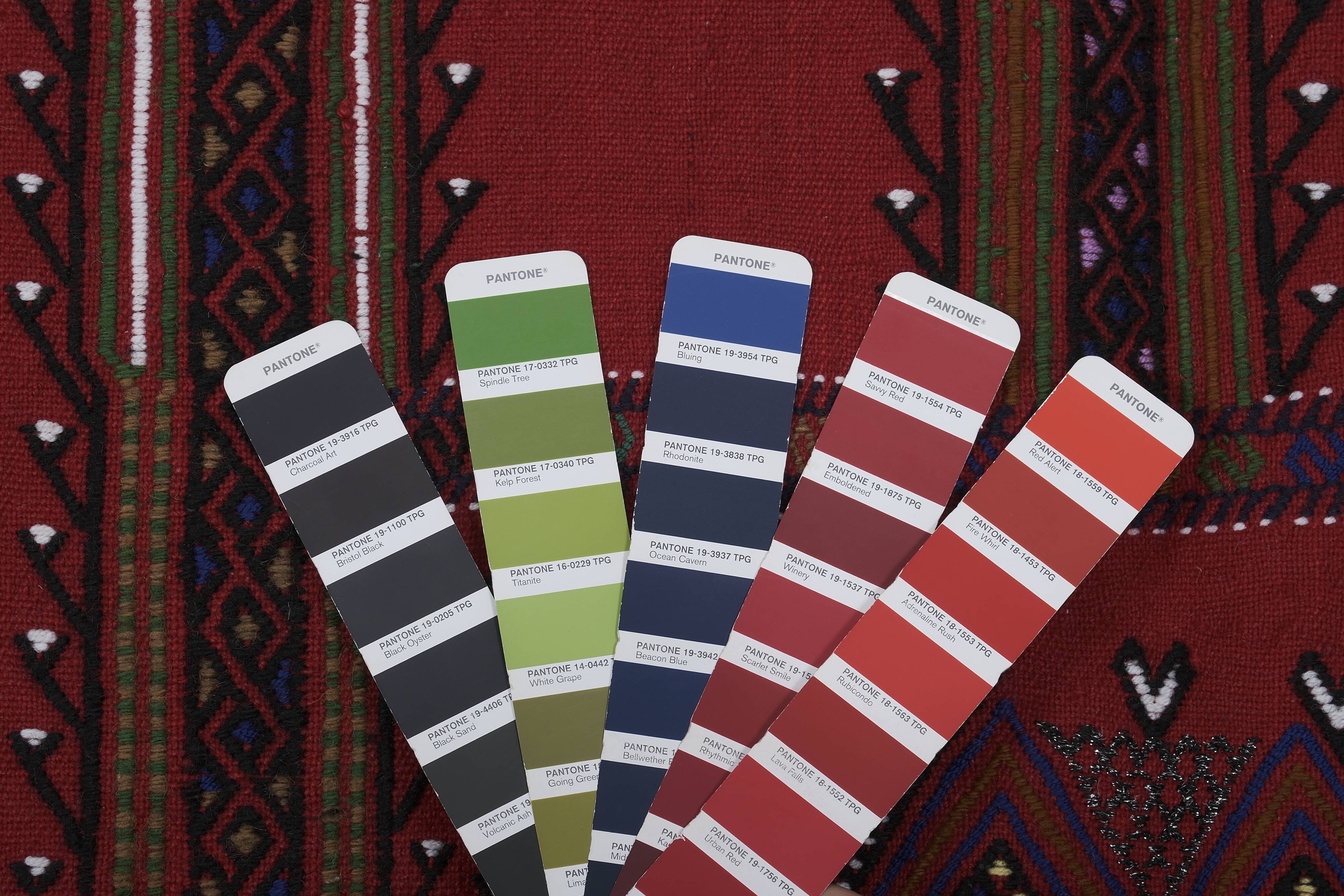 Vintage Turkish Oushak Rug Handwoven 151x235 cm