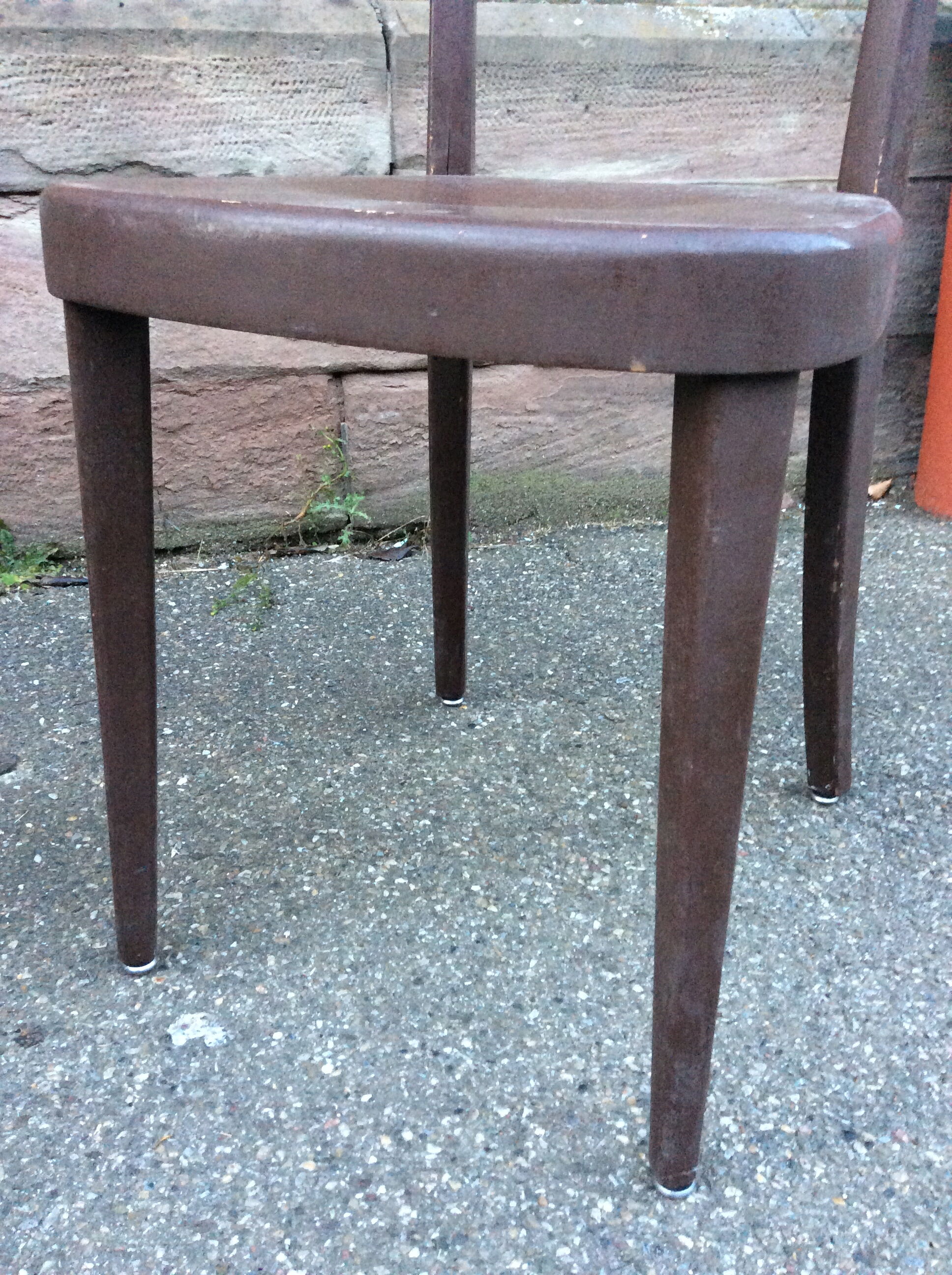 Lot de 44 chaises bistrot Tütsch