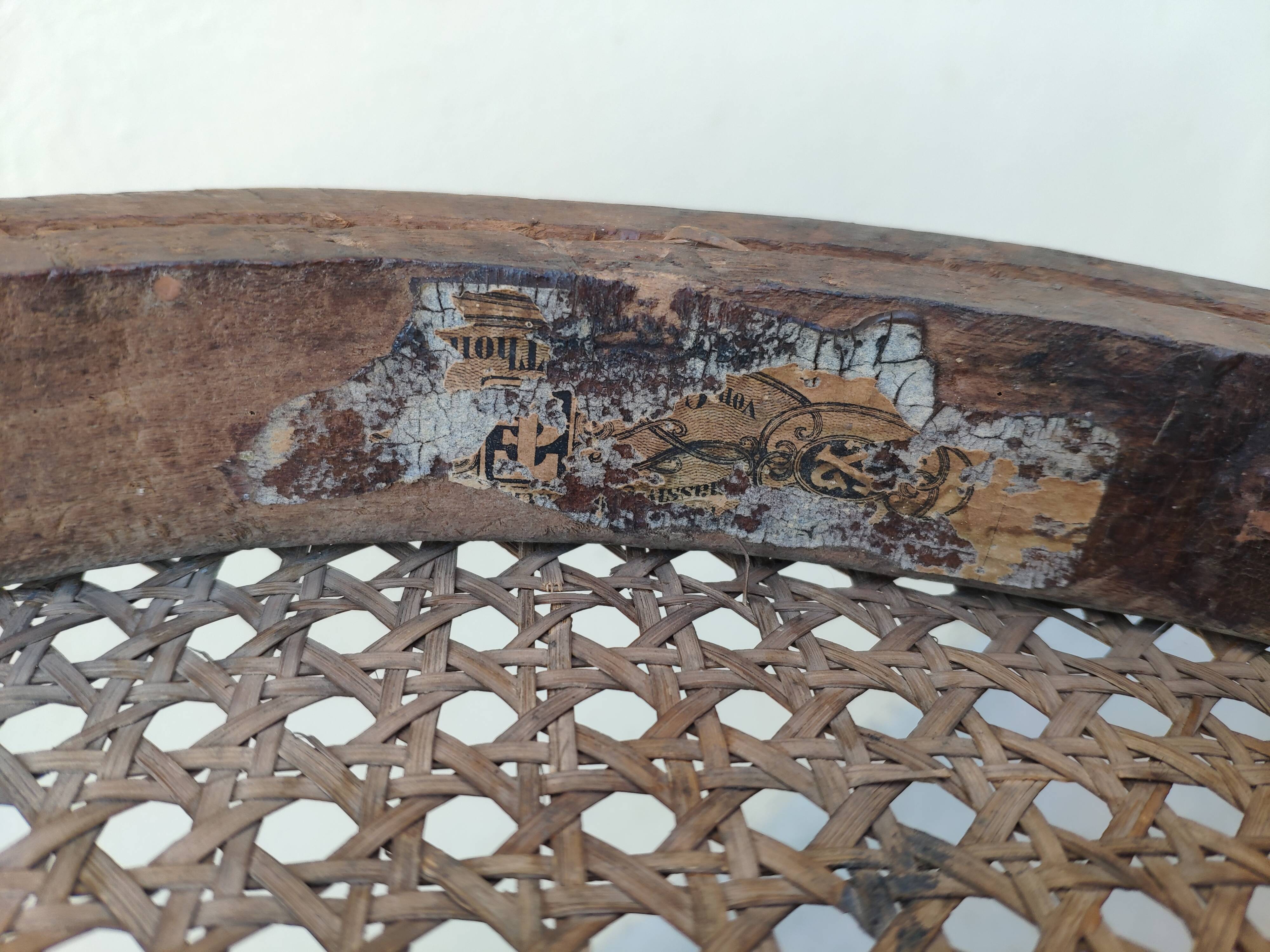 Pair of chairs Thonet n.  14 from 1861-1865, marked with a 1A label and a sun print