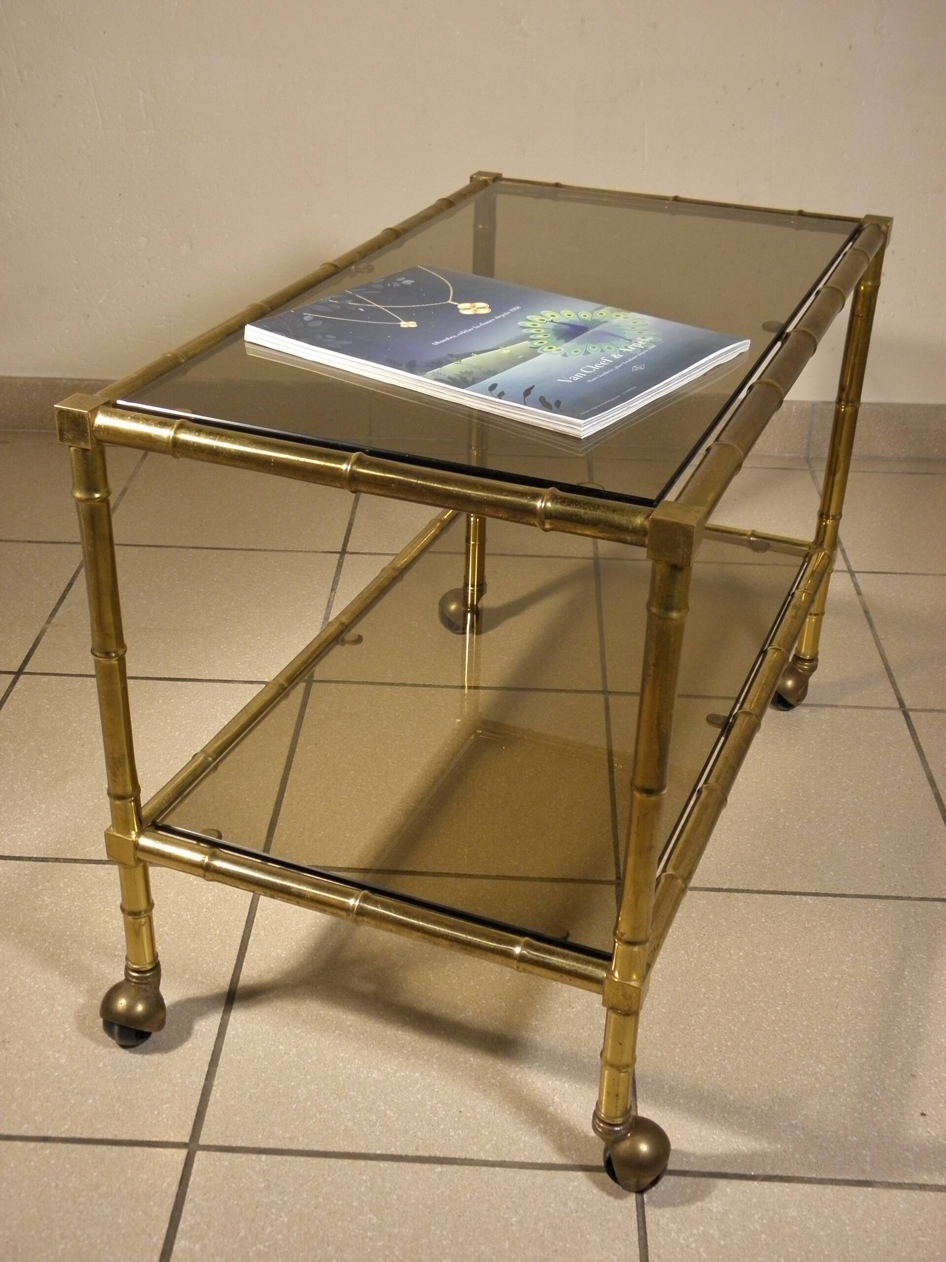 Serving trolley, table on wheels in "bamboo" brass
