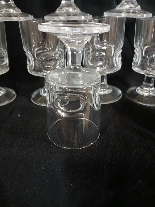 12 verres à pied vintage en cristal