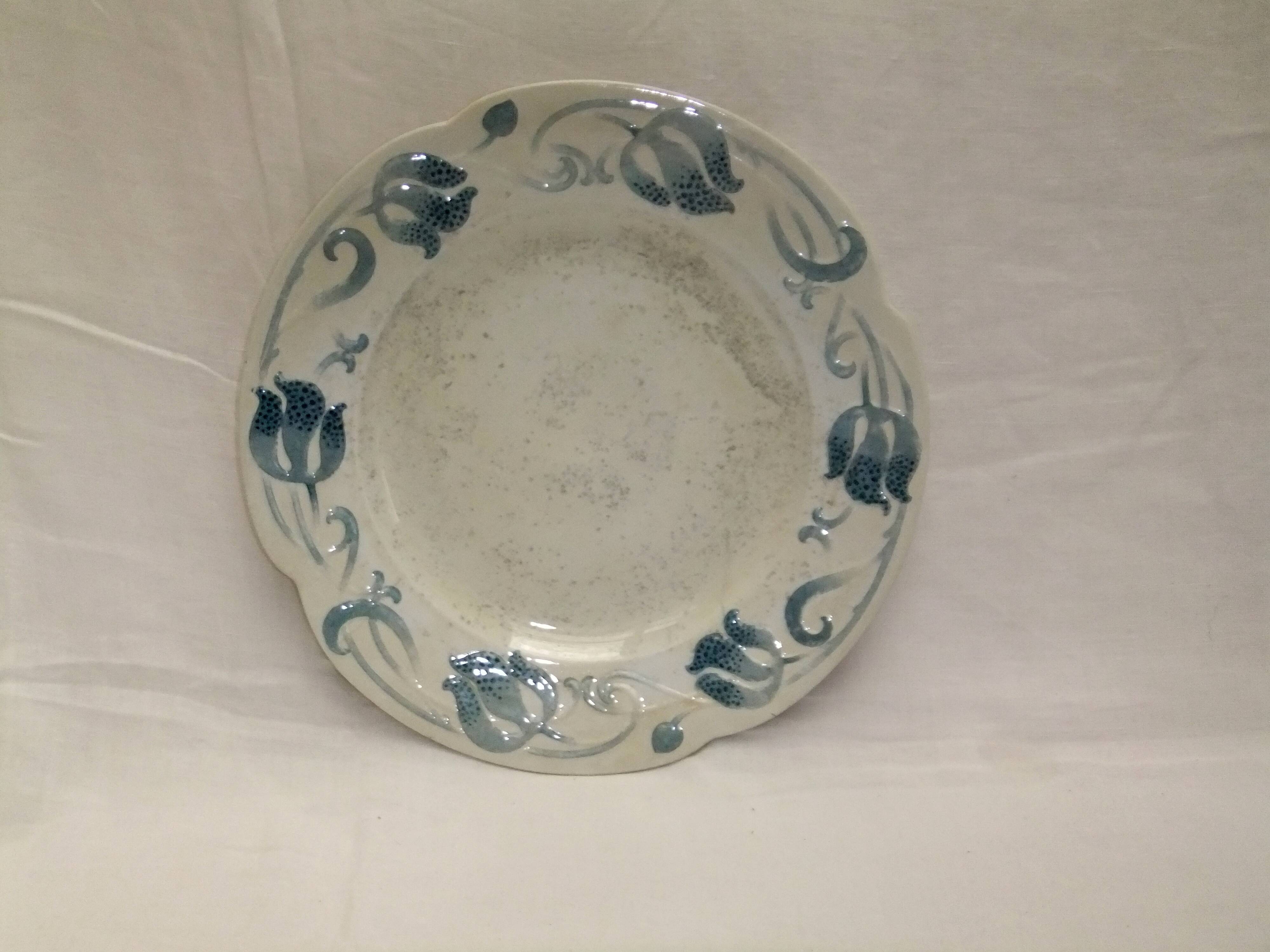 Sarreguemines Tircis barbotine art nouveau plate collection