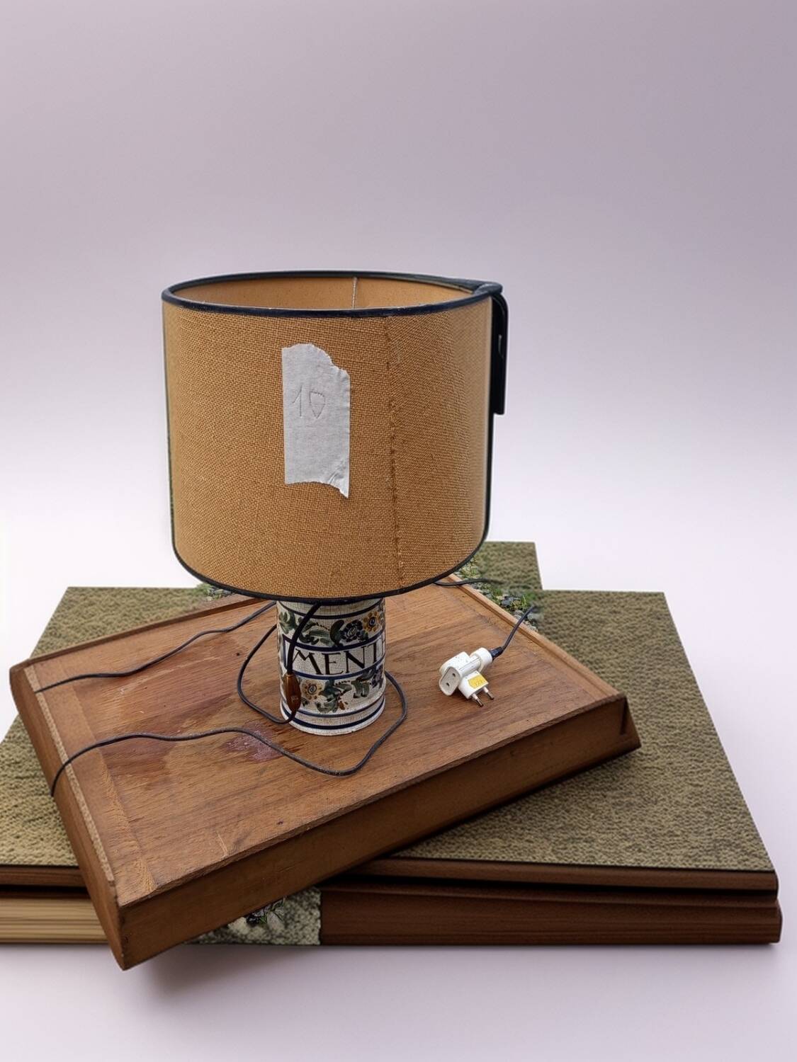 Lampe à poser en céramique peinte à la main – style provençal vintage