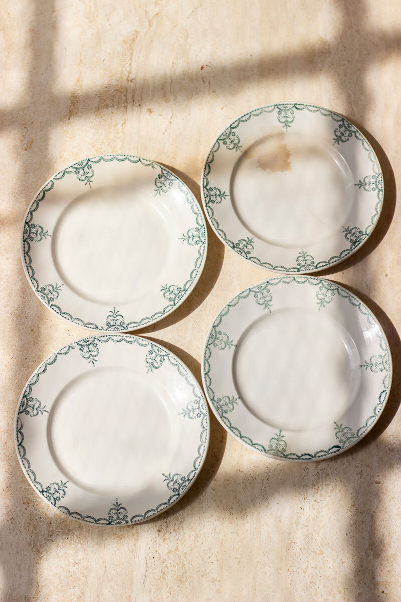 4 flat plates iron earth - Moulin des loups and Hamage