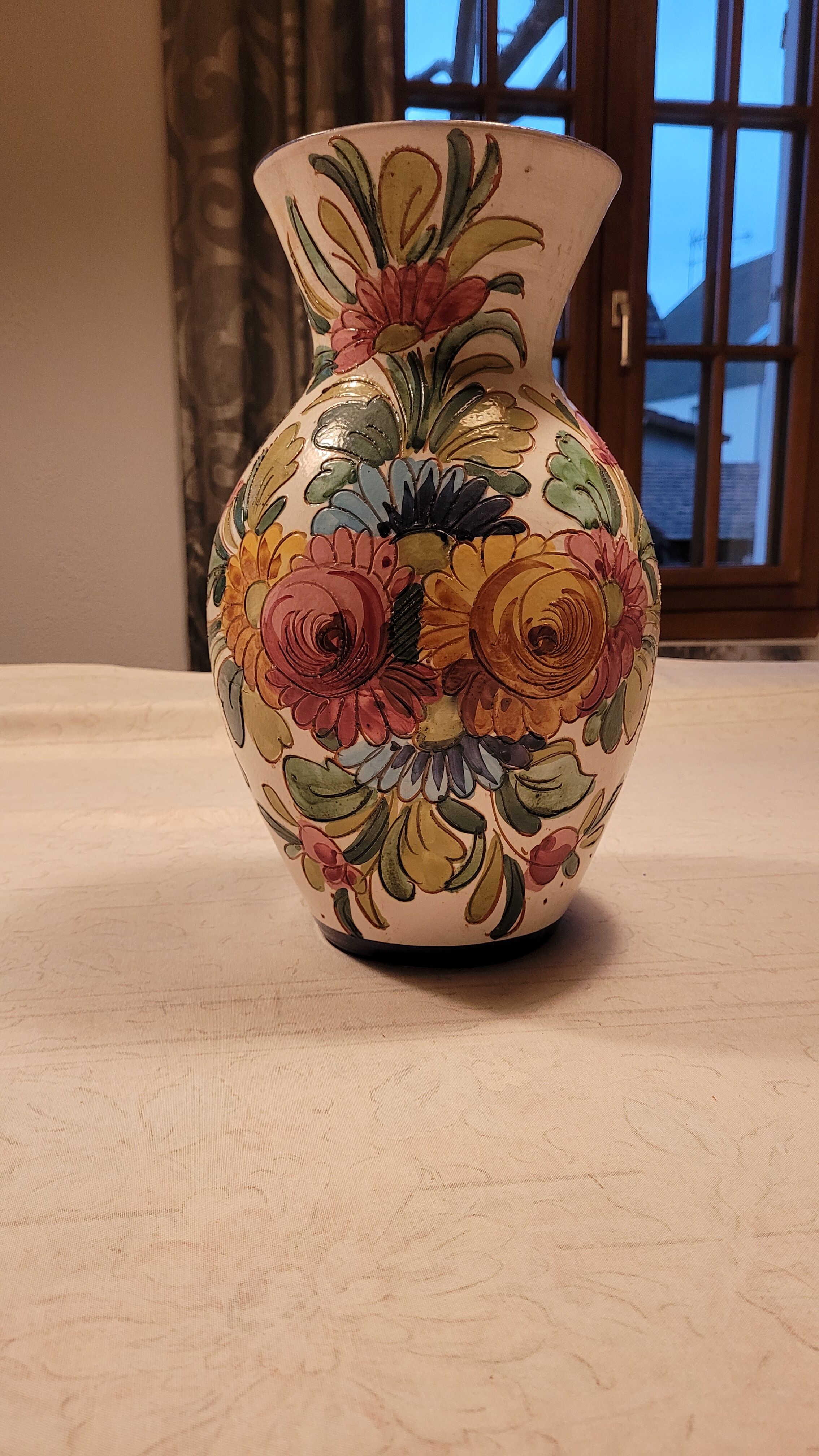 Flower vase