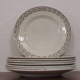 Set of 8 flat plates earth of iron st Amand n°6009